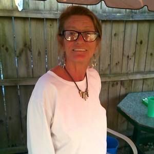 Meet your Posher, Debra